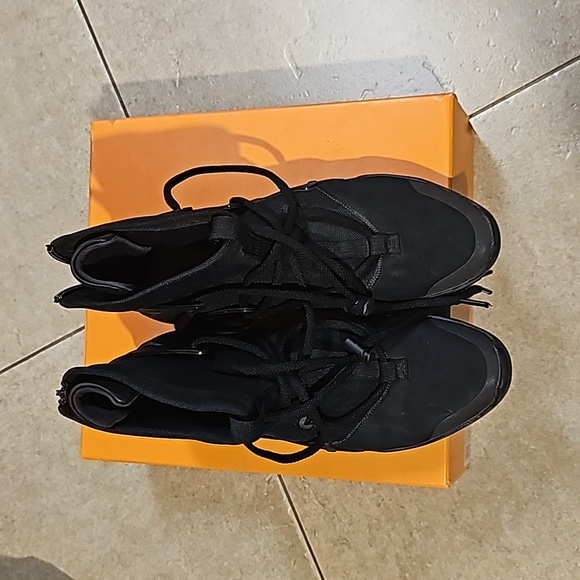 Nike Air Fear of God 1 - Picture 3 of 11